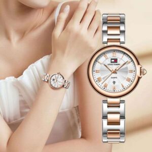 Curren brand rose color watch